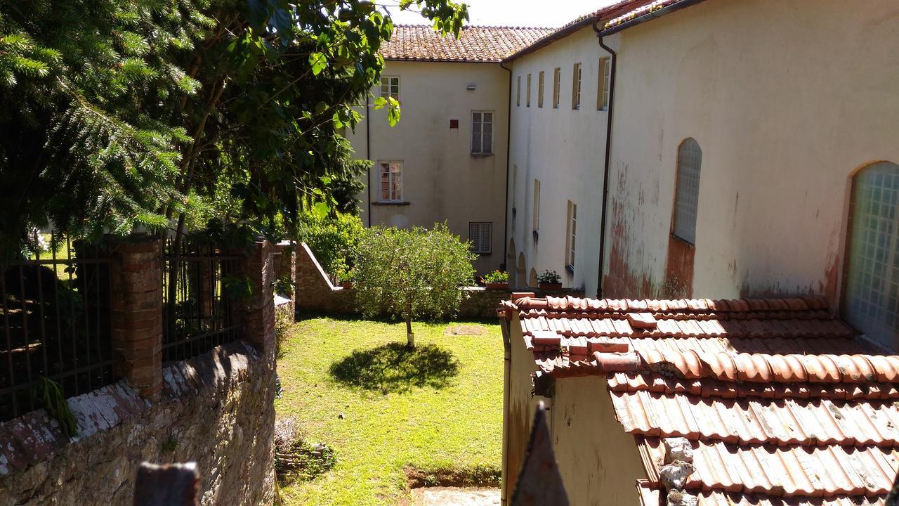 Hotel Casa Diocesana Di ลุคคา ภายนอก รูปภาพ