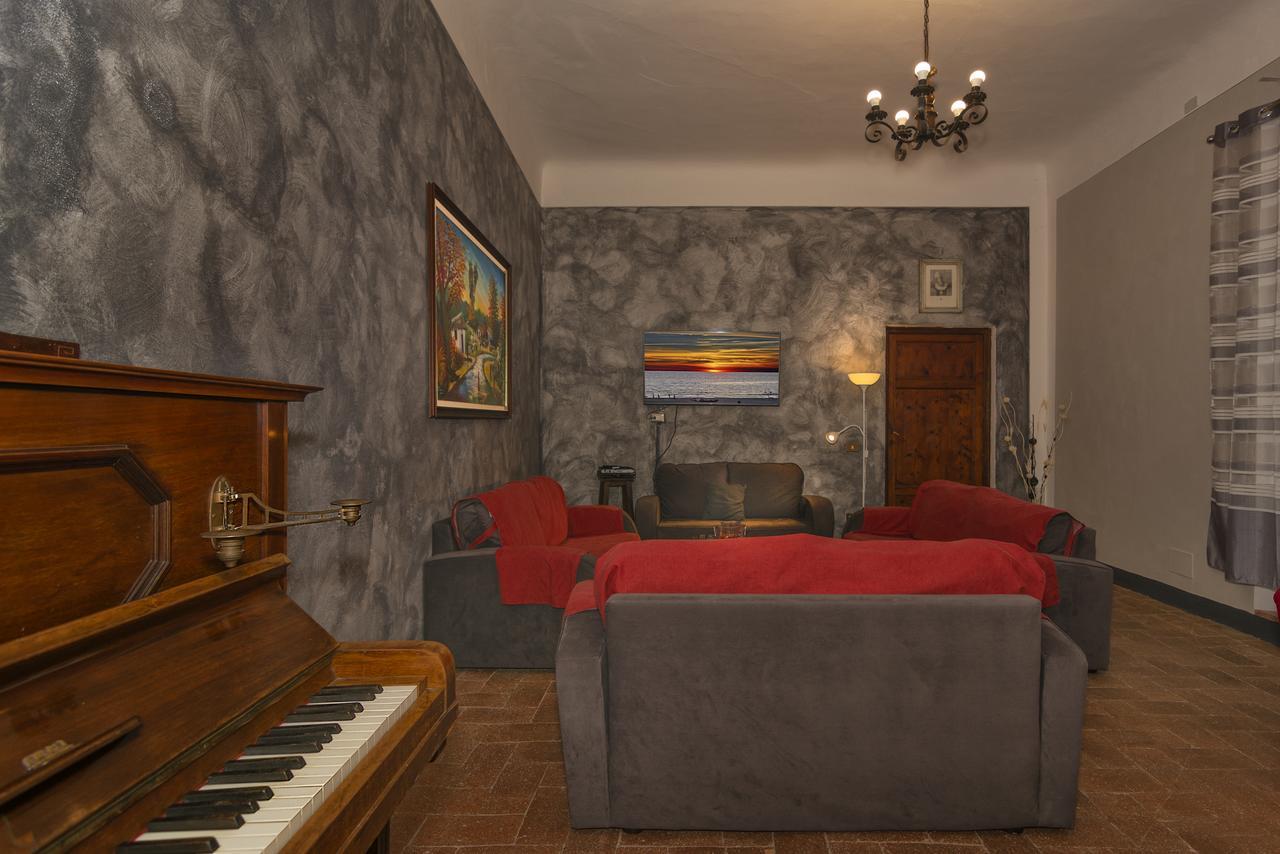 Hotel Casa Diocesana Di ลุคคา ภายนอก รูปภาพ