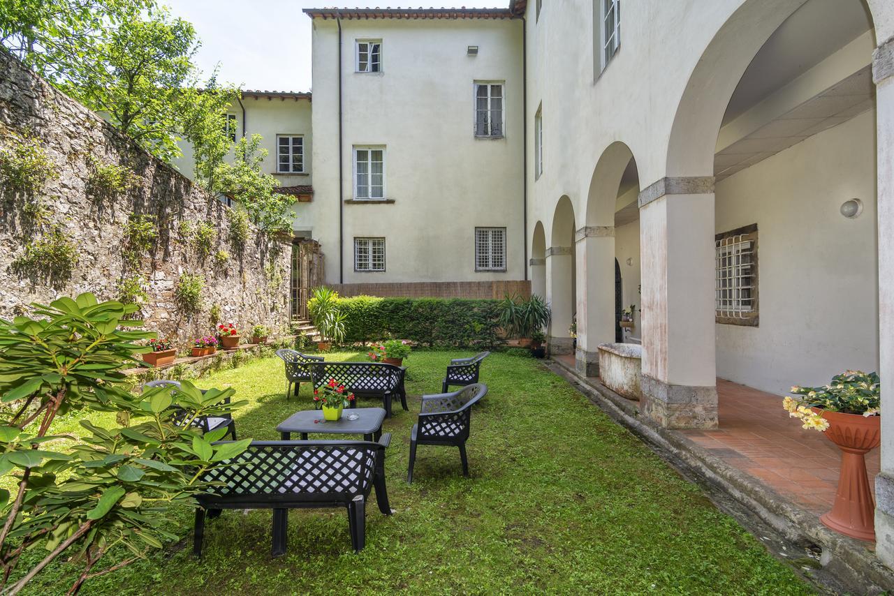 Hotel Casa Diocesana Di ลุคคา ภายนอก รูปภาพ