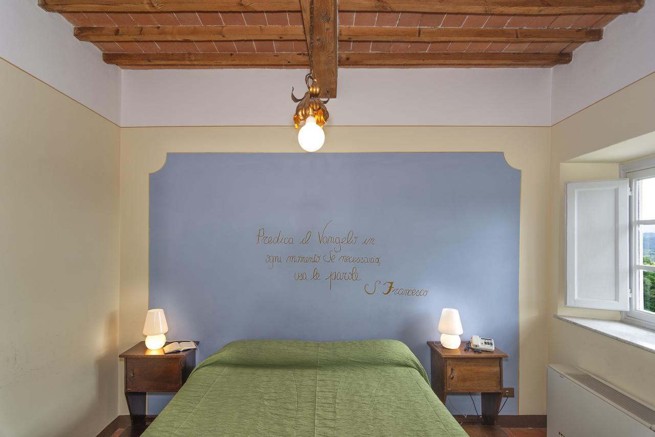 Hotel Casa Diocesana Di ลุคคา ภายนอก รูปภาพ