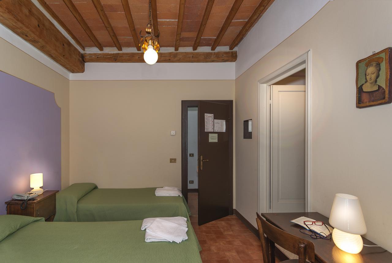 Hotel Casa Diocesana Di ลุคคา ภายนอก รูปภาพ
